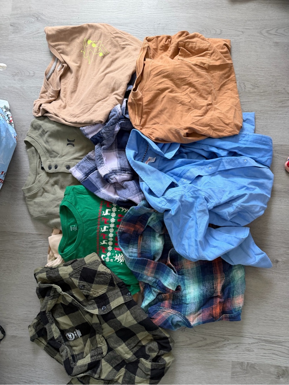 Cat & Jack Multi-Color Kids Button-Down & Tops Bundle - Blue, Green, Tan, Brown